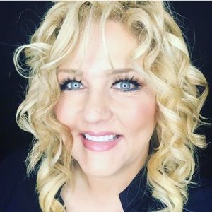 Meet your Posher, Anne